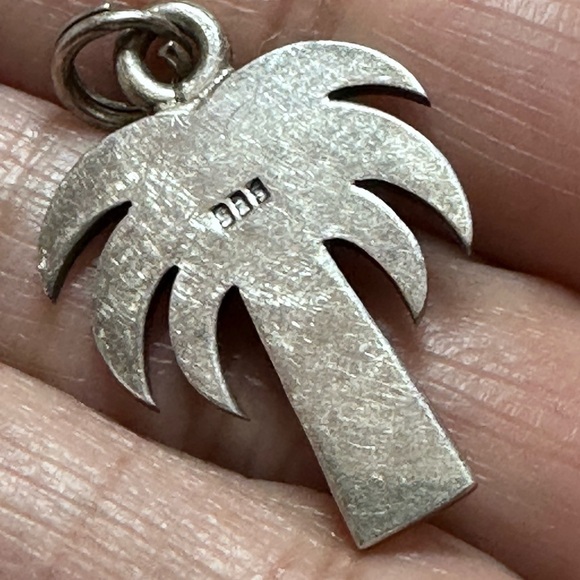Palm Tree Sterling Silver Pendant, Brass Details in Trunk Tropical EUC 4033 R - Picture 3 of 12